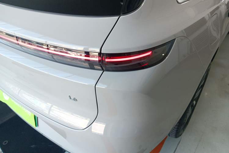 Used Li Auto L6 2025 Pro Smart Refresh Edition
