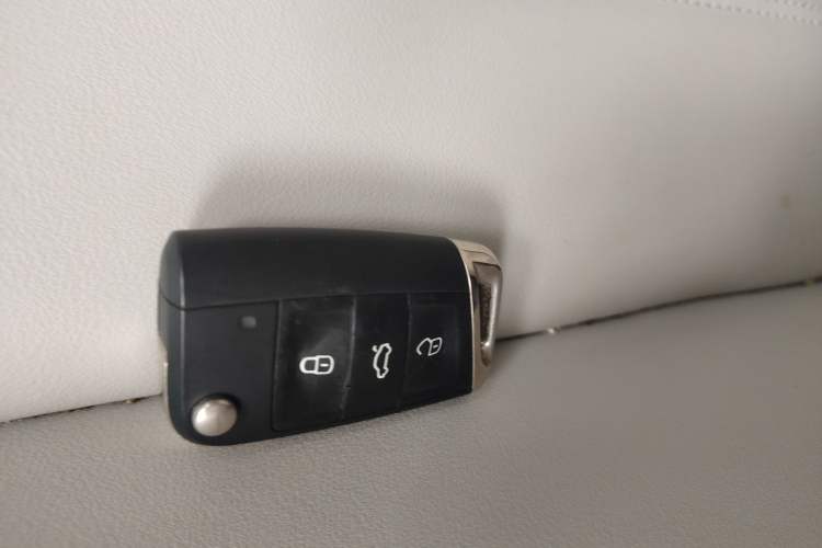 Used Volkswagen Tayron GTE Plug-in Hybrid 2023 280TSI Luxury Plus Advanced Edition Vehicle Key