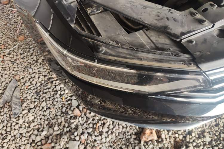 Used Volkswagen Magotan 2020 330TSI DSG Luxury Edition Right Front Headlight