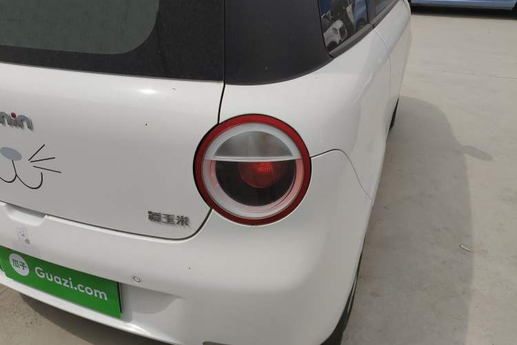 Used CHANGAN NEVO Lumin 2025 205km Refreshing Edition Exterior 3