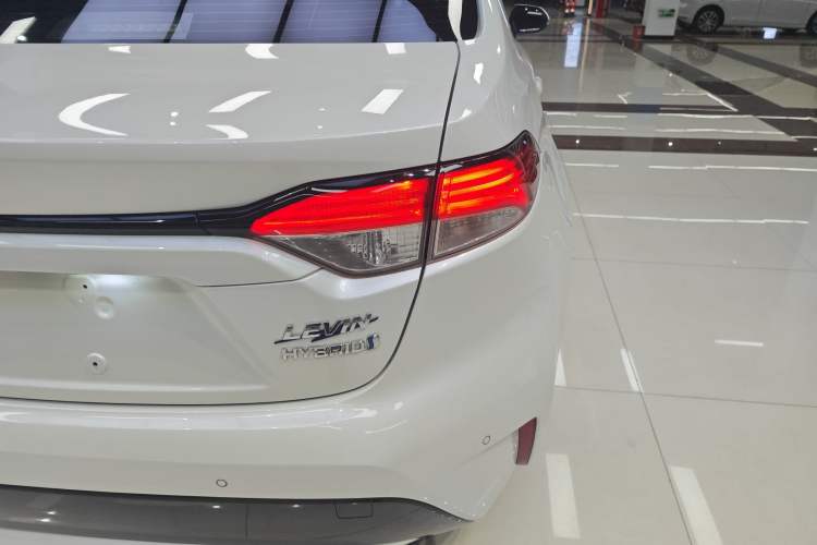 Used Toyota Levin 2019 Dual-Engine 1.8H E-CVT Sport Edition China VI Standard