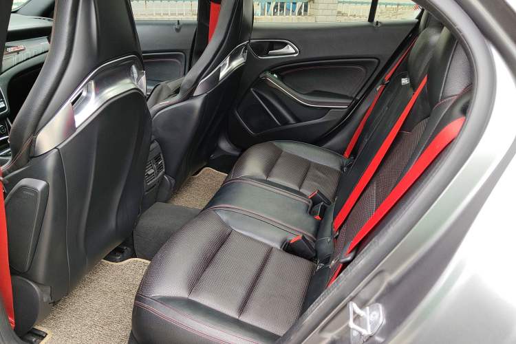 Used Mercedes-Benz GLA AMG 2017 Facelifted AMG GLA 45 4MATIC Left Rear Seat