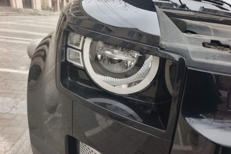 Used Land Rover Defender 2024 90 2.0T P300 S