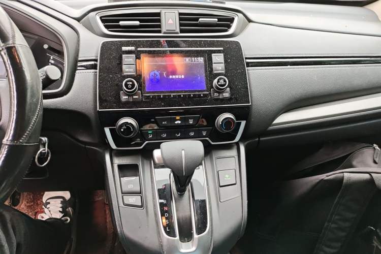 Used Honda CR-V 2017 240TURBO CVT 2WD Comfort Version Audio And AC Panel