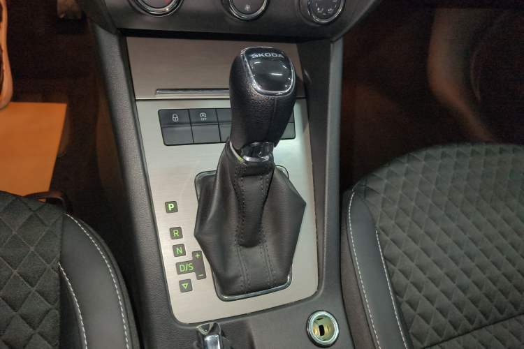 Used Skoda Octavia 2020 1.5L Automatic SmartDrive Luxury Edition