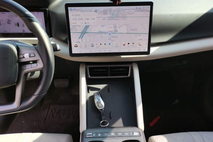 Used BYD Yuan UP 2025 Intelligent Driving Version 401 KM Dynamic Edition
