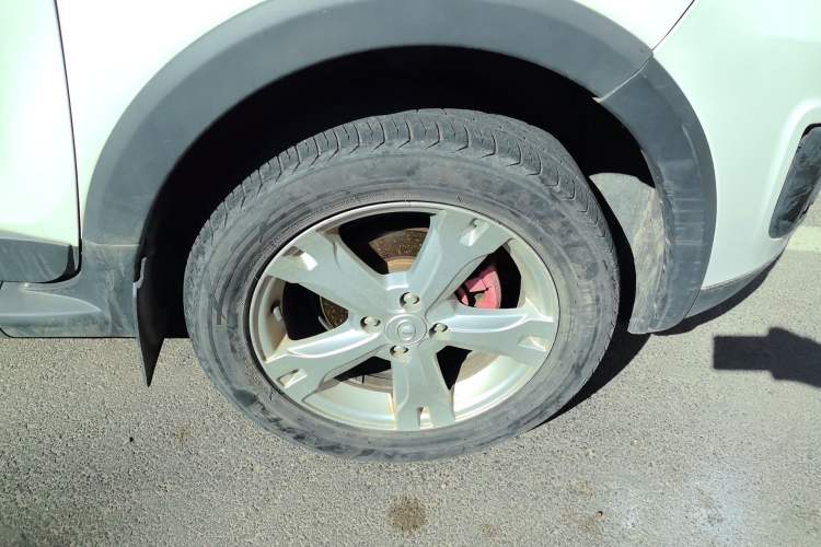 Used Great Wall M4 2012 1.5L Manual Comfort Version Right Front Wheel Hub