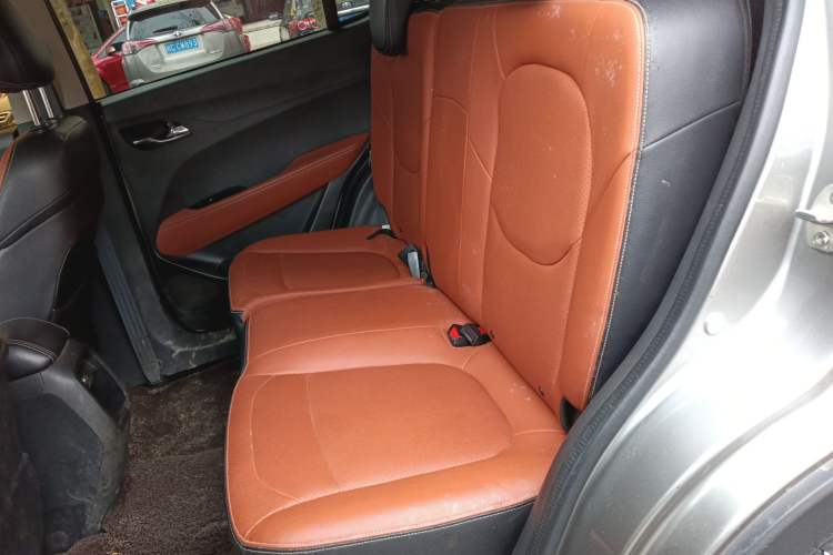 Used Baojun 510 2017 1.5L Manual Luxury Model Left Rear Seat
