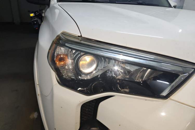 Used Toyota 4Runner 2017 4.0 Four-Wheel Drive SR5 Premium U.S. Specification