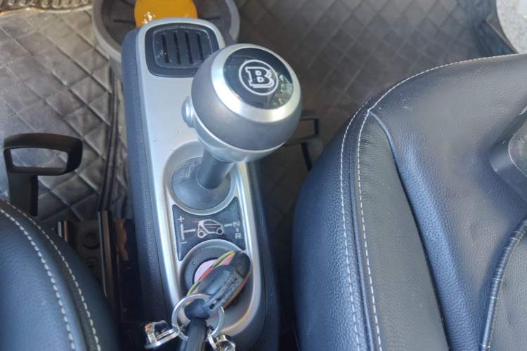 Used smart fortwo 2012 1.0T Bosu Xclusive Edition