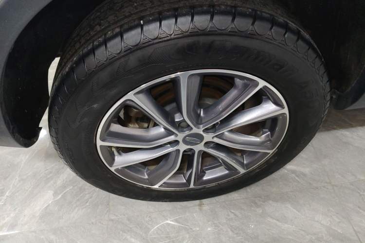 Used Geely Auto Emgrand X7 Sport 2021 Million Edition 1.8TD DCT Two-Wheel Drive Comfort Model
