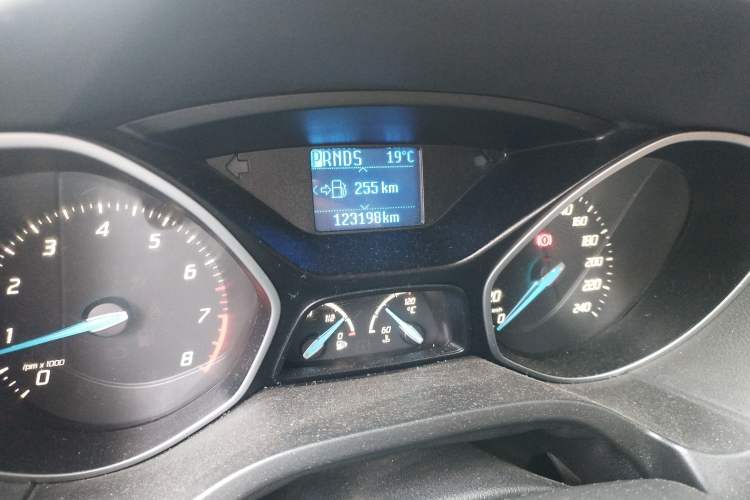 Used Ford Focus 2012 Hatchback 1.6L Automatic Fashion Edition Odometer Close Up