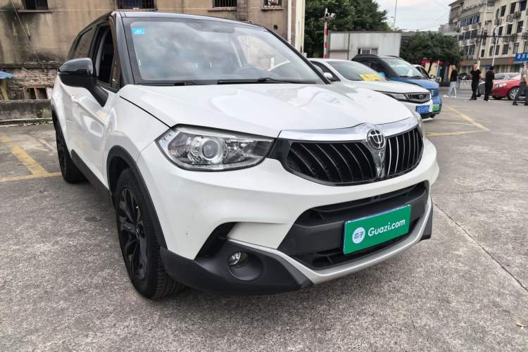 Used Brilliance V3 2016 1.5L Manual Smart Version
