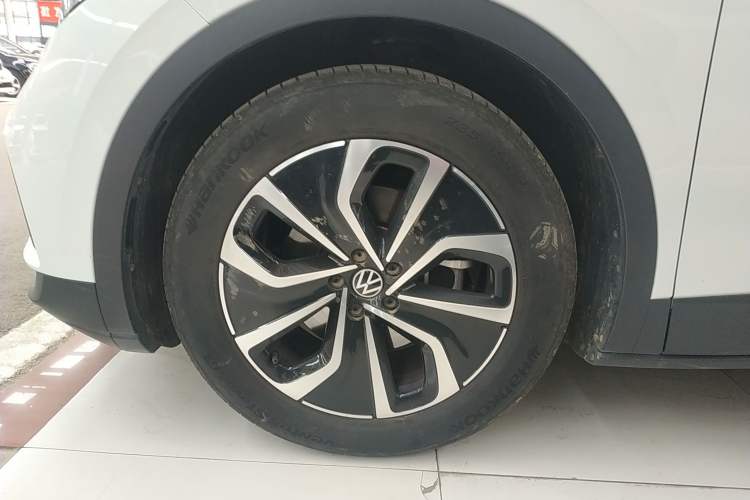 Used Volkswagen ID.4 X 2024 Pure & Smart Edition Exterior 4