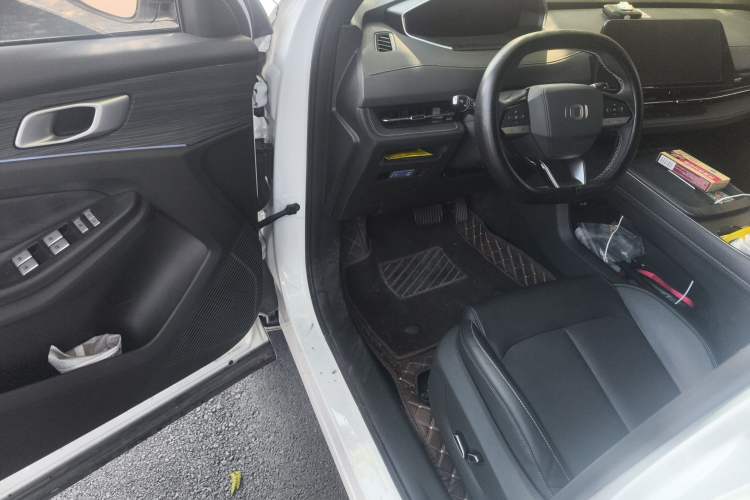 Used CHANGAN NEVO Q05 2025 Truly Delicious Version 125cc Beyond-Excellent Type Driver Seat