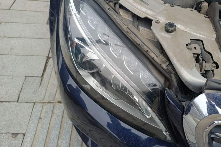 Used Mercedes-Benz C-Class 2017 Facelift C 200 L
