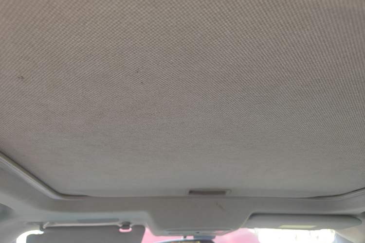 Used Dongfeng Fengdu MX6 2015 2.0L CVT Two-Wheel Drive Dream Edition