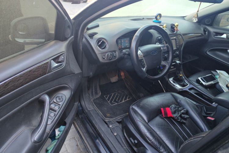 Used Ford Mondeo 2011 2.0L GTDi 200 Luxury Edition