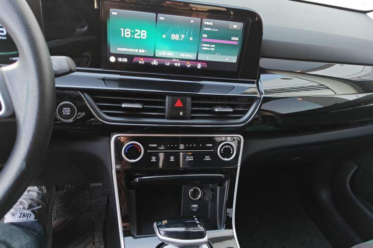 Used Kia Seltos 2023 1.5L CVT Luxury Edition
