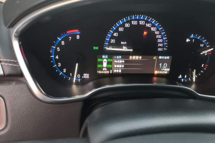 Used Cadillac SRX 2015 3.0L Comfort Version
