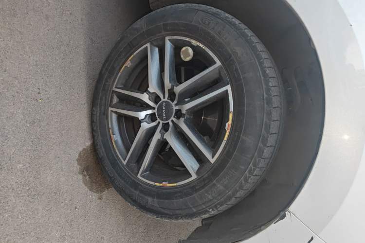 Used Haval F5 2020 1.5T DCT Type I Right Front Wheel Hub