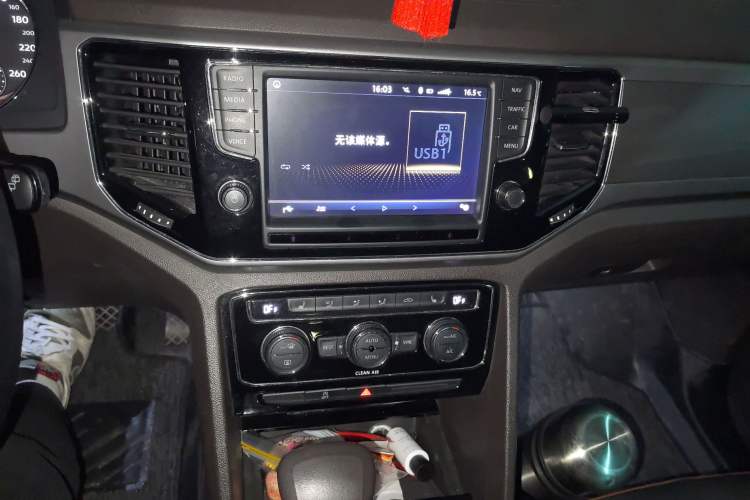 Used Volkswagen Teramont 2017 330TSI Two-Wheel-Drive Luxury Edition
