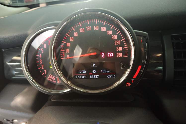 Used MINI MINI 2020 1.5T COOPER Artist Five-Door Edition