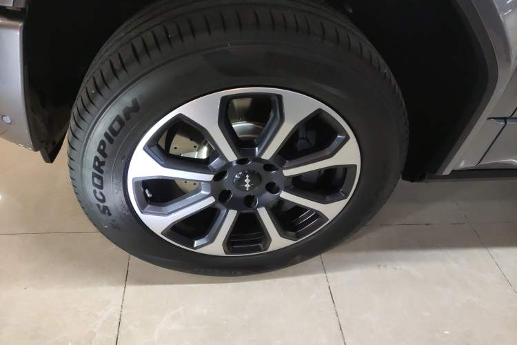Used Formula Leopard 5 2025 Cloud Ride Laser-based Kunpeng Intelligent Driving Edition