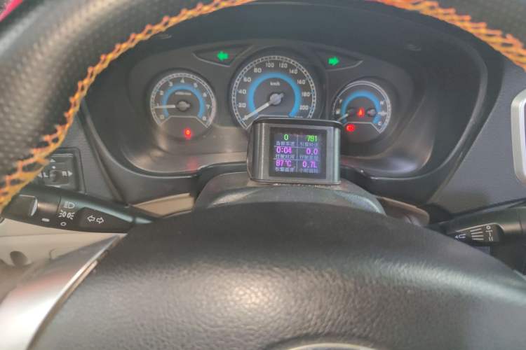 Used Soueast V3 Lingyue 2014 1.5L Manual Entry-Level Version Instrument Cluster