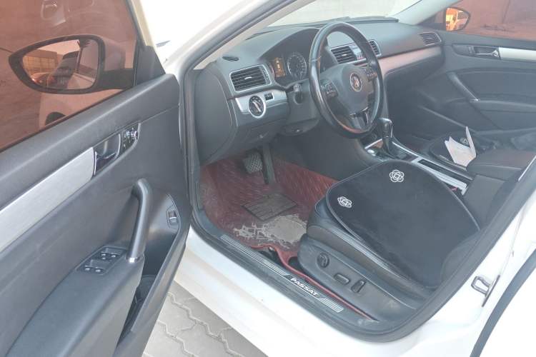 Used Volkswagen Passat 2014 1.8TSI DSG Prestige Navigation Edition