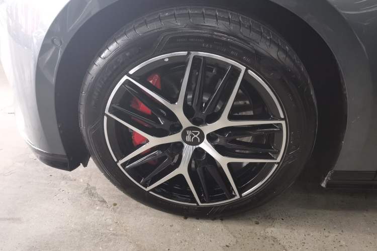 Used BYD Han L 2025 DM-p Four-Wheel-Drive LiDAR Flagship Model
