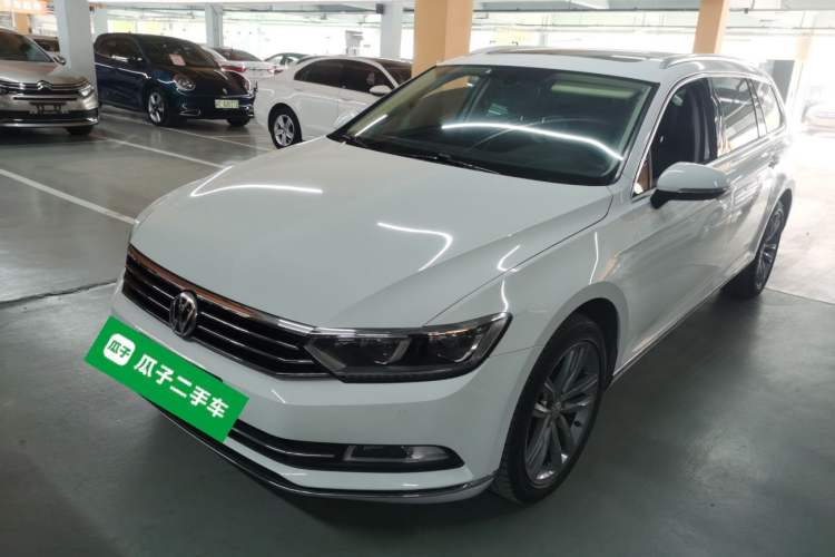 Used Volkswagen Variant 2017 380TSI Two-Wheel Drive Comfort Edition