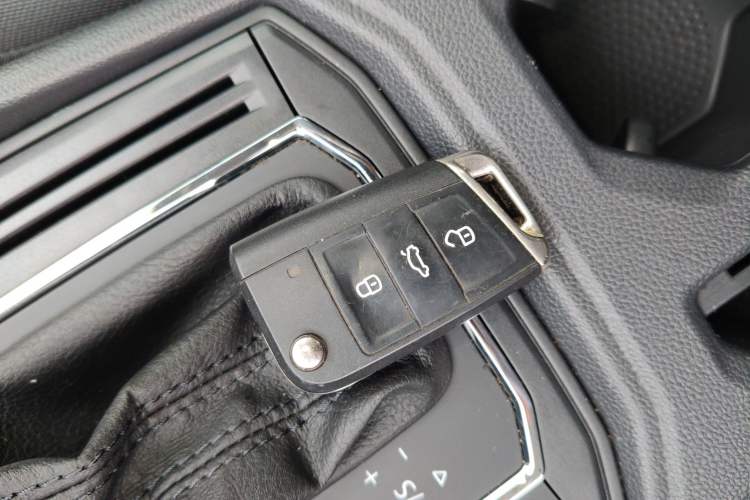 Used Volkswagen Lavida 2019 280TSI DSG Comfort Edition China VI standard
