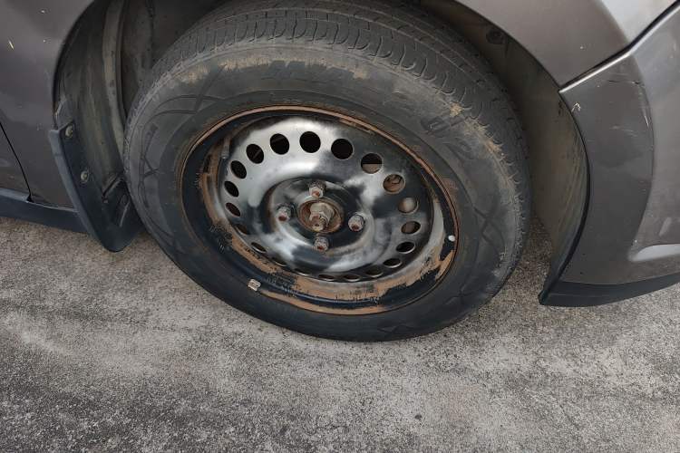 Used Venucia D50 2014 1.6L Automatic Splendid Edition
