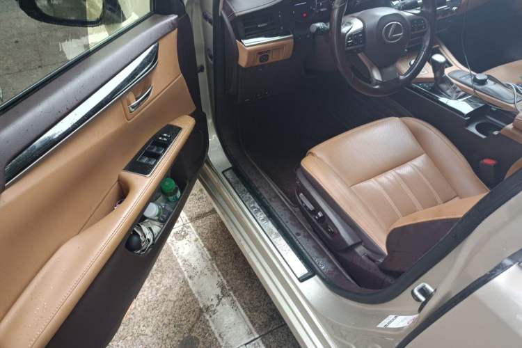Used Lexus ES 2015 200 Elite Edition