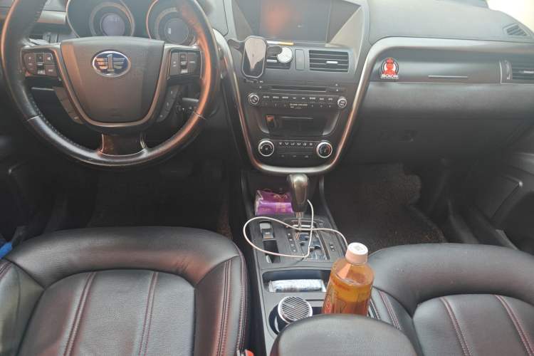 Used Bestune X80 2015 2.0L automatic comfort version
