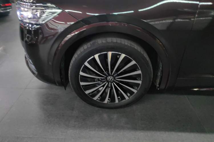 Used Volkswagen Viloran 2023 380TSI Prestige Edition