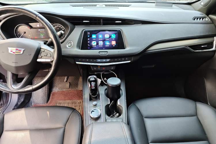 Used Cadillac XT4 2020 28T Two-Wheel-Drive Leading Version
