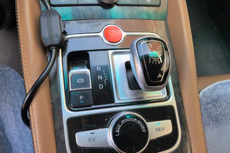 Used BYD Qin New Energy 2017 1.5T Luxury Model Gear Lever