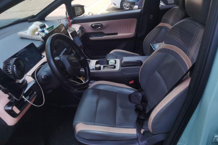 Used AION Y 2022 70 Intelligent Edition Lithium Iron Phosphate