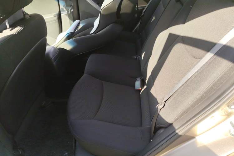 Used Hyundai Elantra (5th Generation / Langdong) 2015 1.6L Automatic Leading Model
