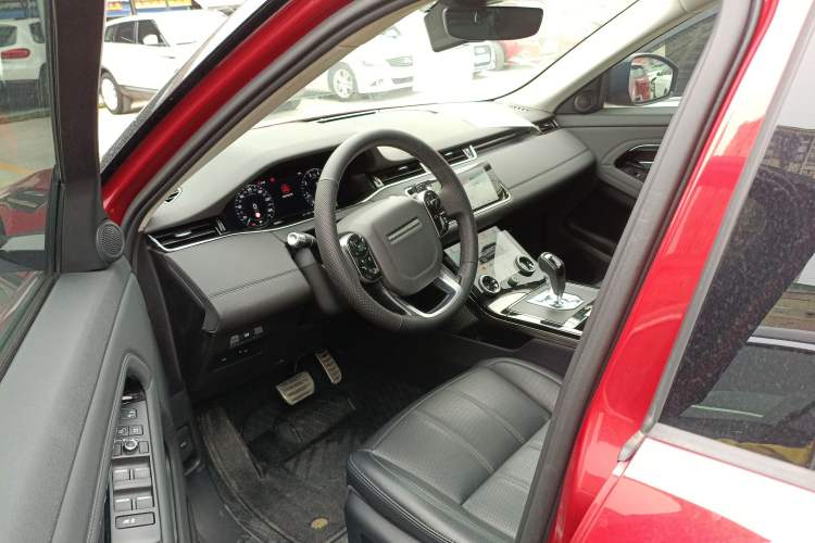 Used Land Rover Range Rover Evoque 2020 249 PS R-DYNAMIC SE Sport Technology Edition