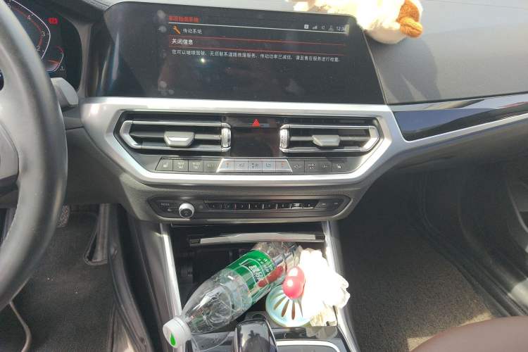 Used BMW 3 Series 2020 325Li First Edition Audio And AC Panel