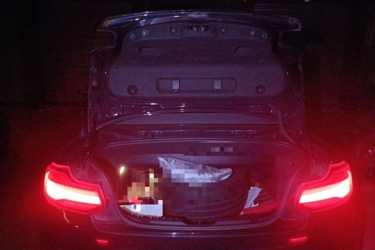 Used BMW 2 Series 2018 225i Convertible Coupe Luxury Model M Sport Package Trunk