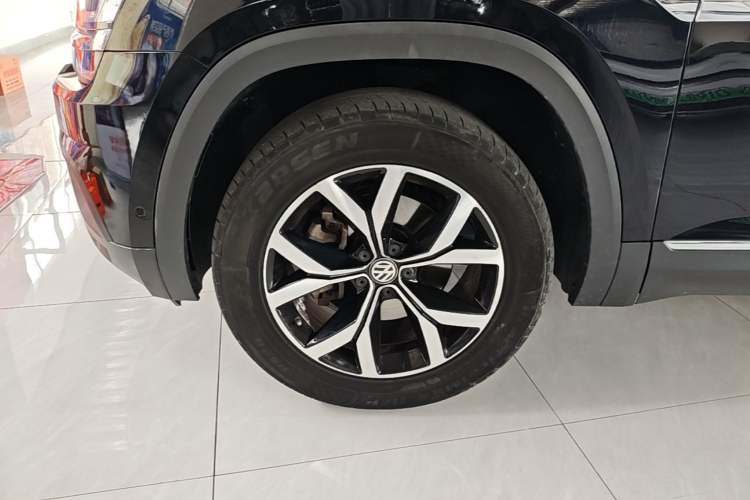Used Volkswagen Teramont 2019 330TSI Two-Wheel-Drive Luxury Edition China V Standard
