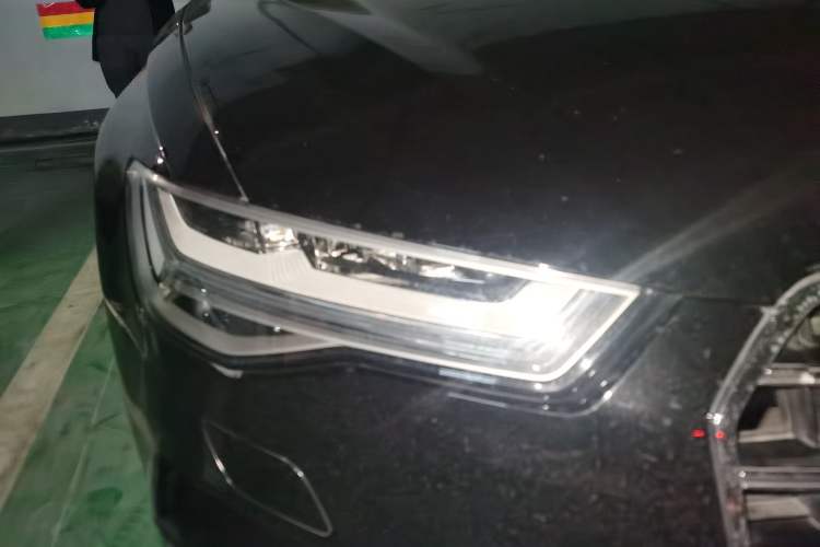 Used Audi A6L 2018 30th Anniversary Edition 35 TFSI Fashion Model
