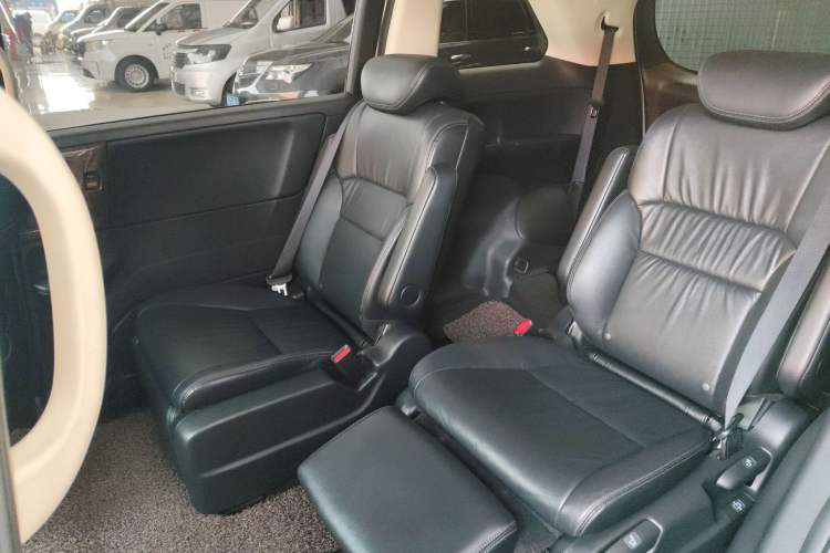 Used Honda Odyssey 2015 Updated Version 2.4L Smart Edition
