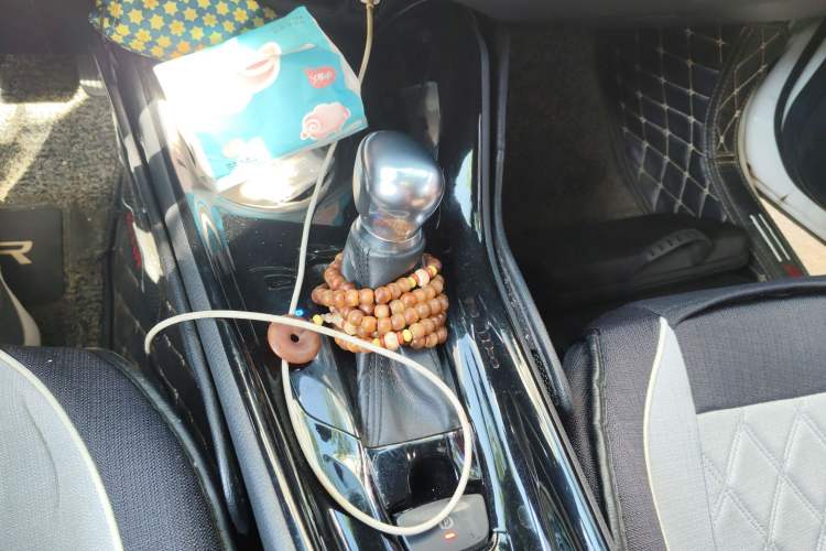 Used Toyota C-HR 2018 2.0L Leading Edition China V-standard Gear Lever