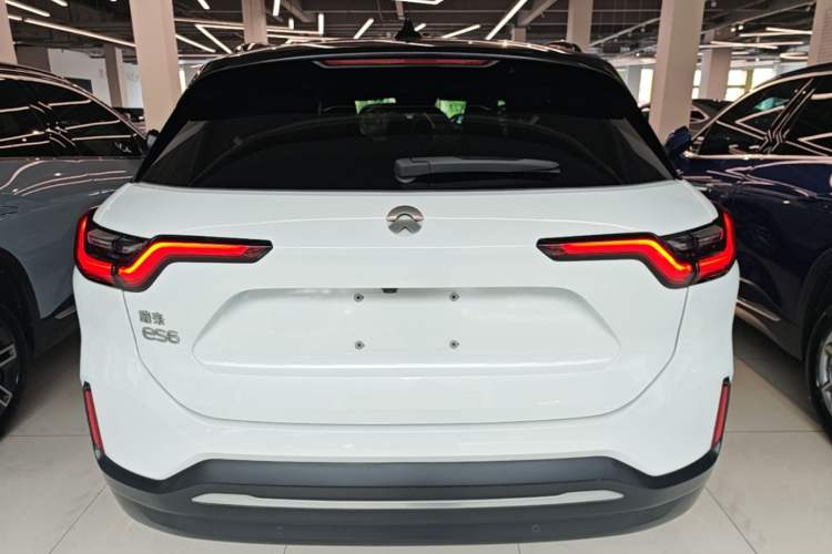 Used Nio ES6 2020 420 km Sport Edition
