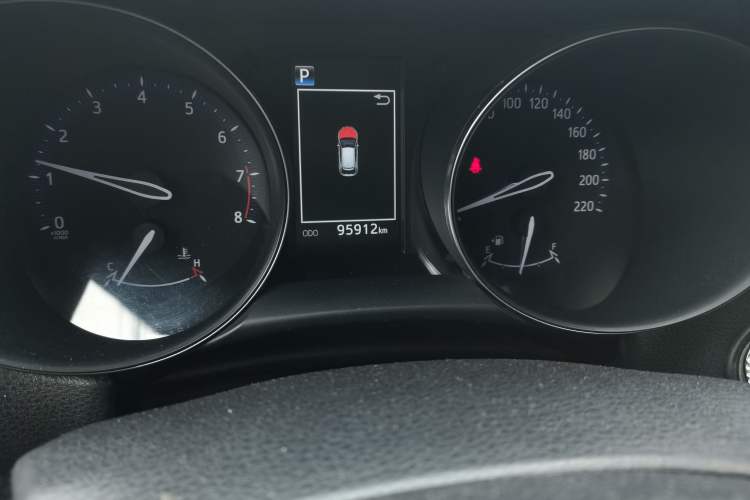 Used Toyota IZOA 2018 2.0L Yichi Edition China V Standard
